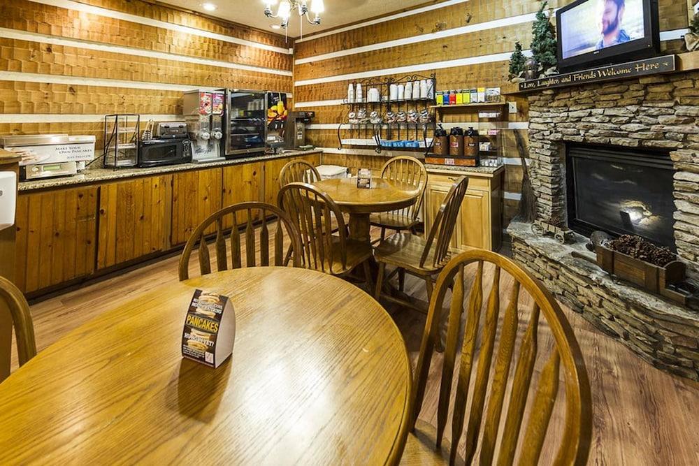 Timbers Lodge Pigeon Forge Bagian luar foto