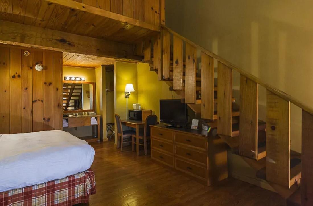 Timbers Lodge Pigeon Forge Bagian luar foto